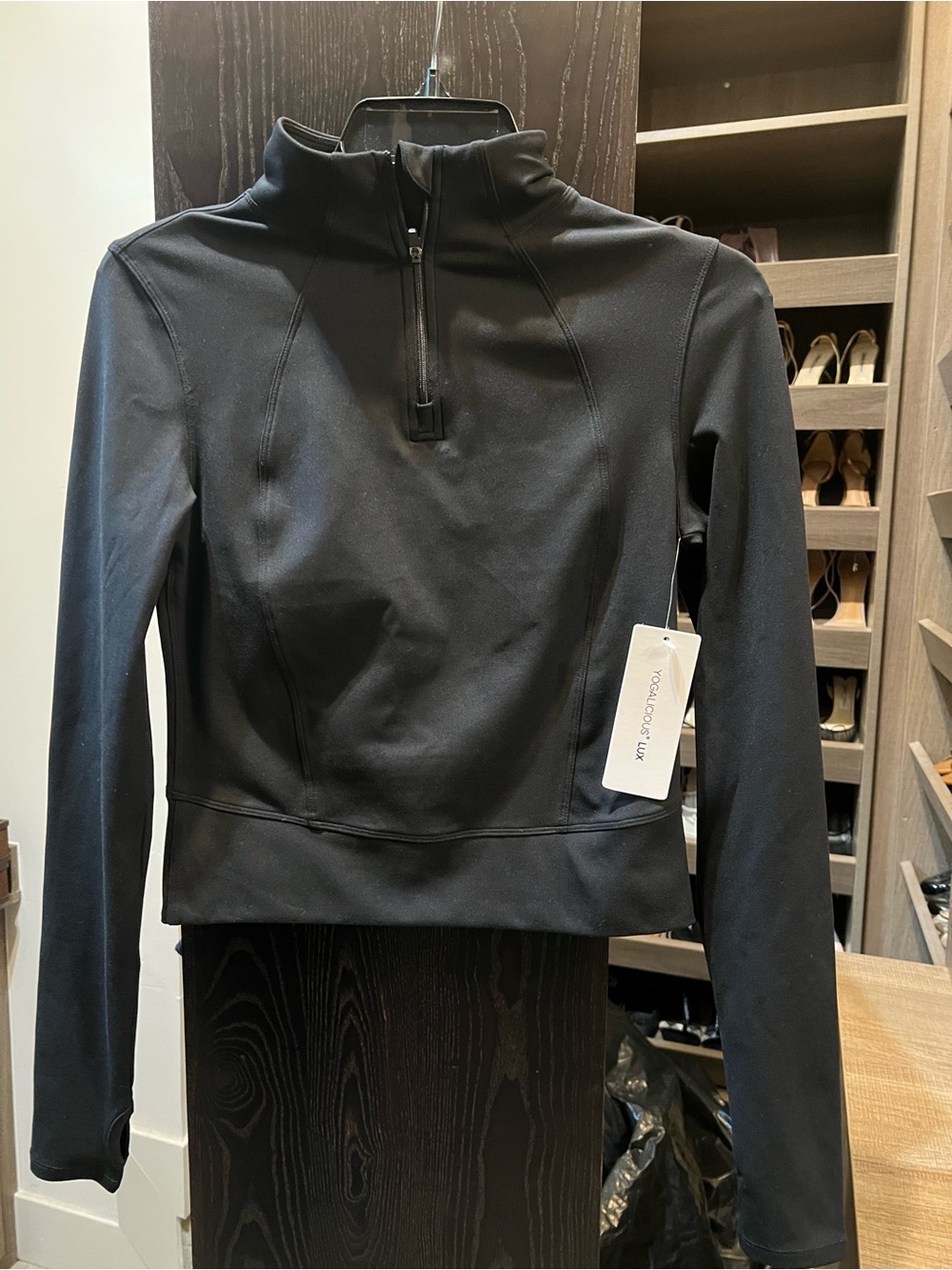 NWT Women’s Yogalicious Black Quarter-Zip Athletic Jacket Back Zip Pocket Sz XS